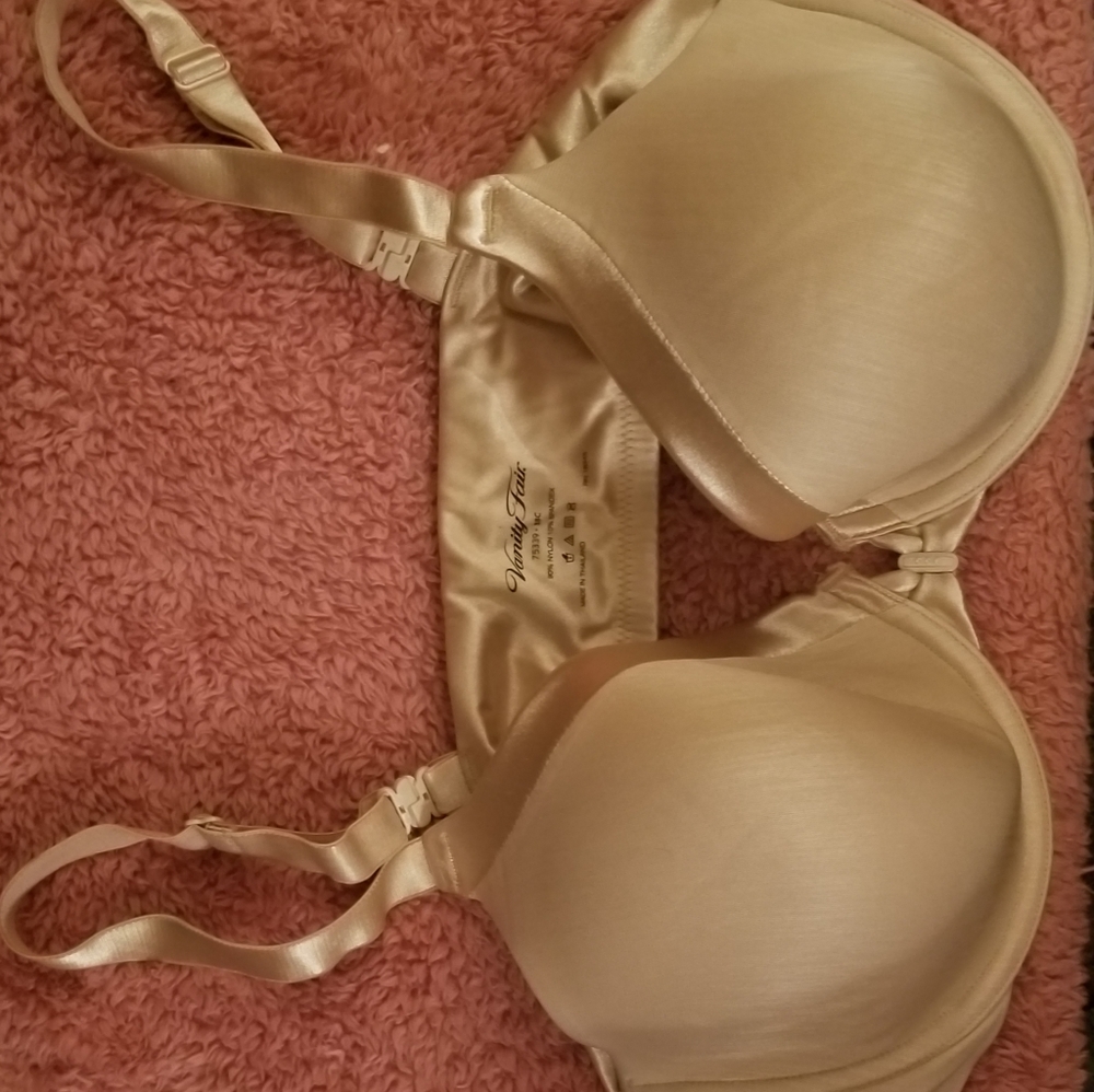 Vanity Fair 38C Bra Beige